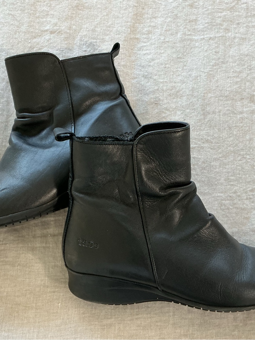Taos Footwear Black Leather Slouch Ankle Boots